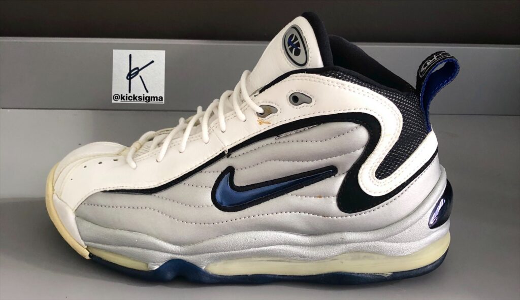 The Nike Air Total Max Uptempo, metallic silver, varsity royal, white Euro exclusive colorway, lateral view. 