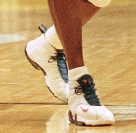Patrick Ewing wearing Nike Air Vis Zoom Uptempo "Knicks" PE. 