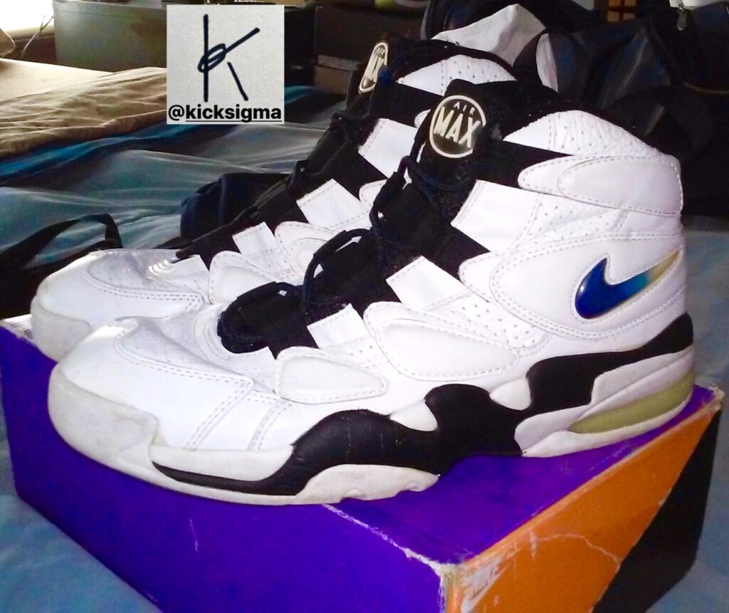 Nike Air Max 2 Uptempo "Regal Blue" left side lateral view. 