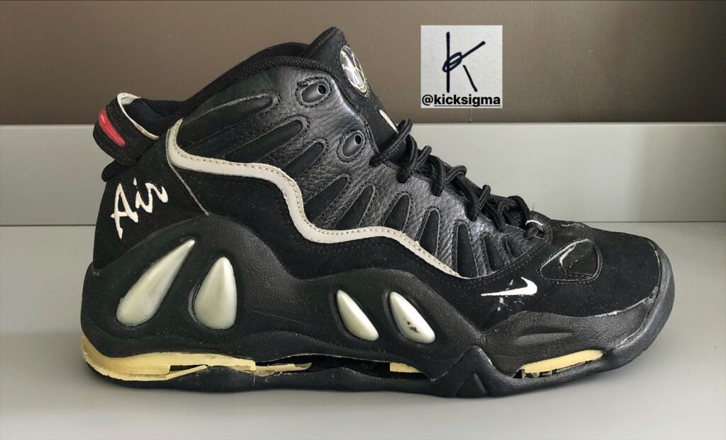 The Nike Air Max Uptempo 3 aka Nike Air Max Uptempo 97 in black/silver/red. 