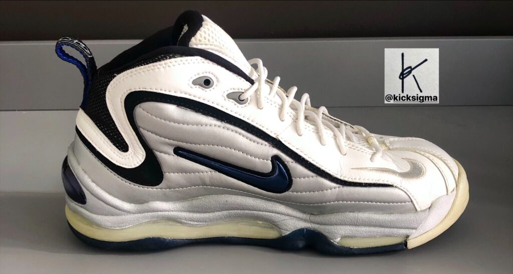 The Nike Air Total Max Uptempo "Euro exclusive" colorway, medial view. 